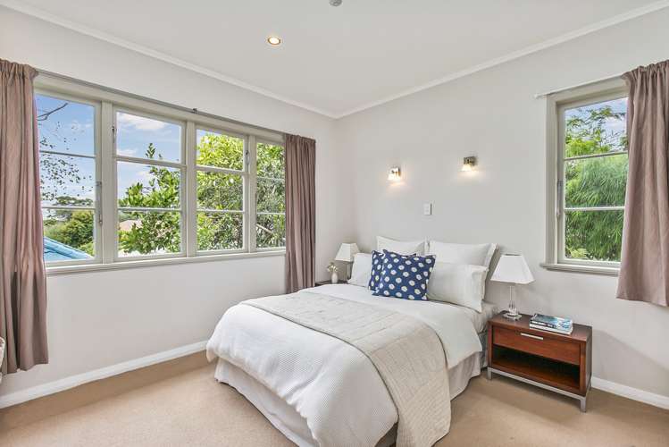 9 Ajax Street Narrow Neck_6