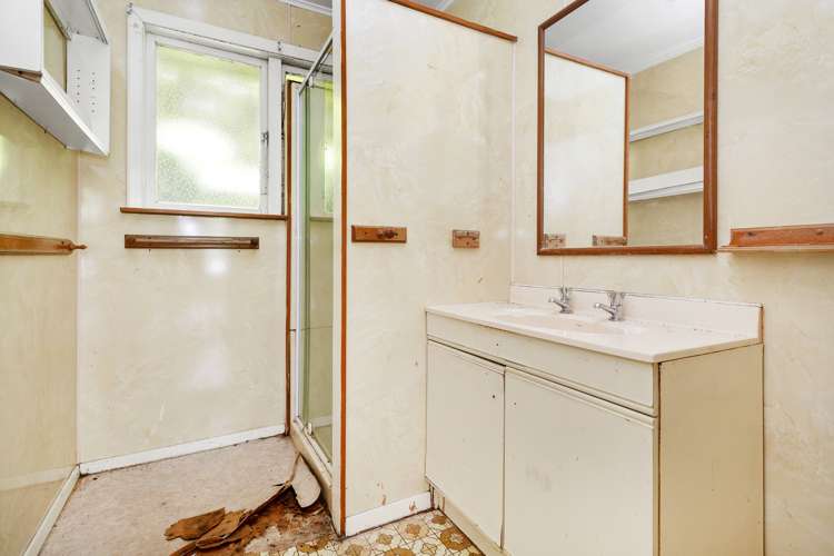 50 August Street Stokes Valley_9