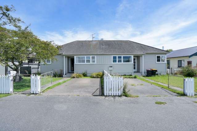 Investor Opportunity- 2 x 2 Bedroom Units!