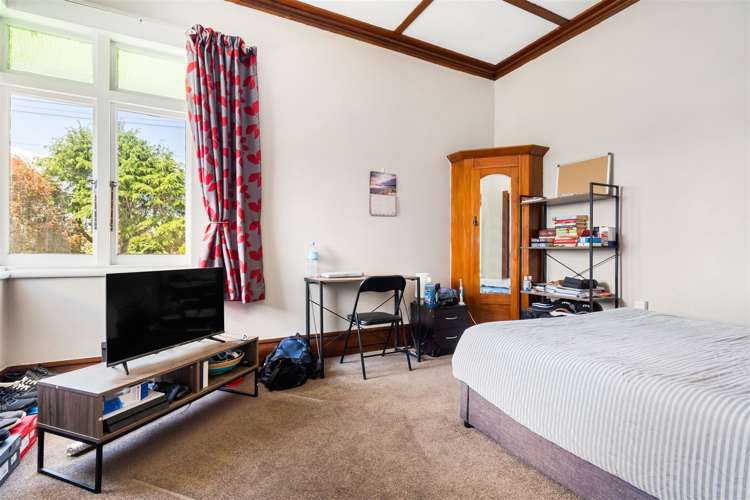 2 Raewyn Street Morningside_11