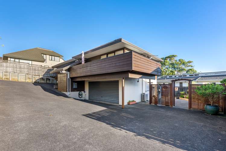 1/14a Richards Avenue Forrest Hill_24