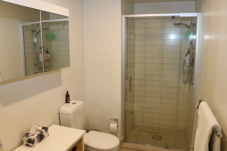 238/8 Dockside Lane Auckland Central_16