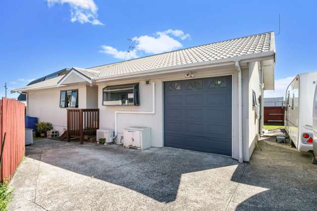 8 Cambridge Terrace Papatoetoe_1