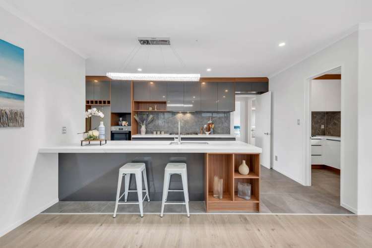 5 Rakiraki Place Flat Bush_8