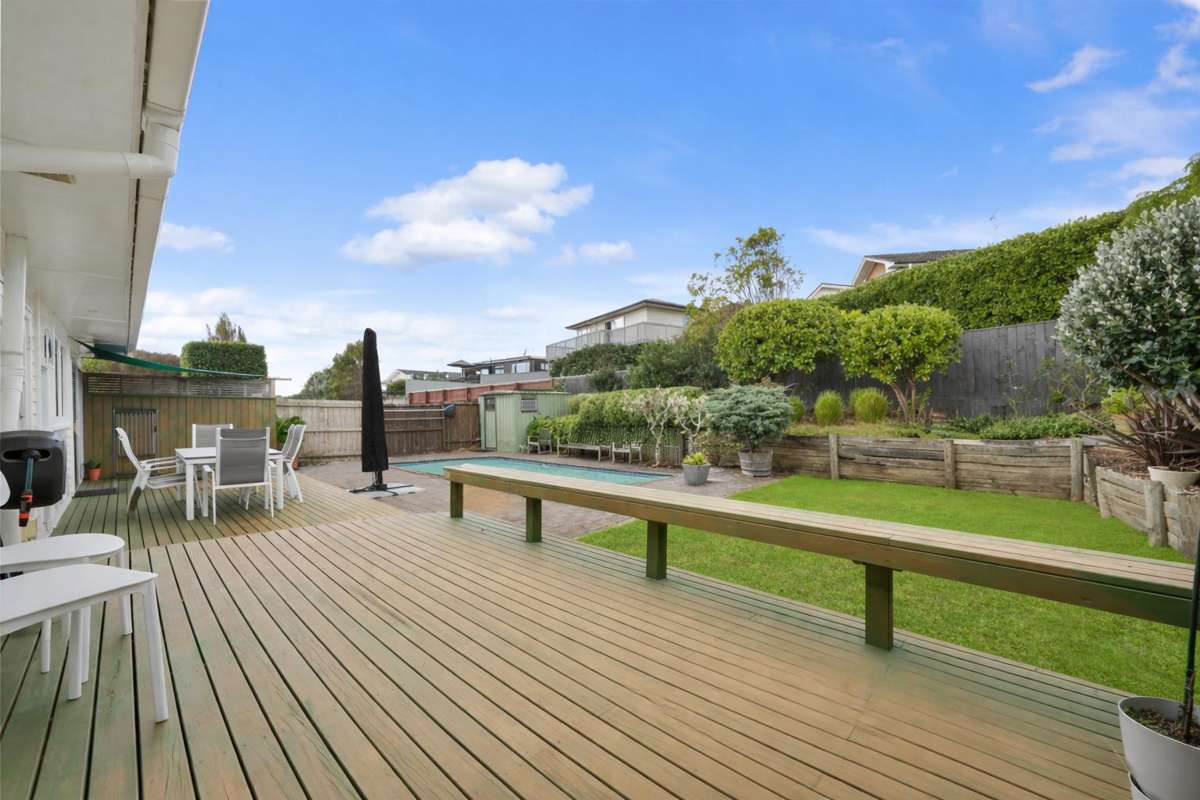 24 Houghton Street_2