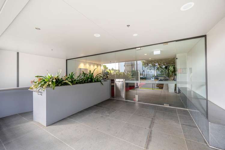 303/2 Bluegrey Avenue Stonefields_23
