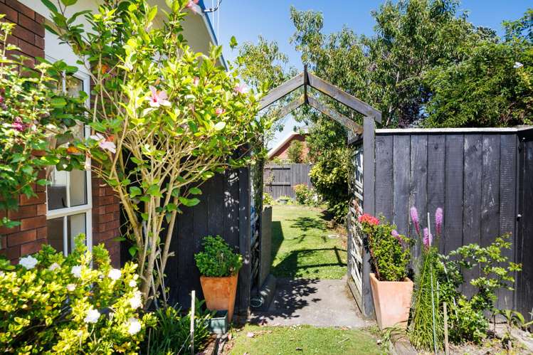 66 Amberley Avenue Highbury_20