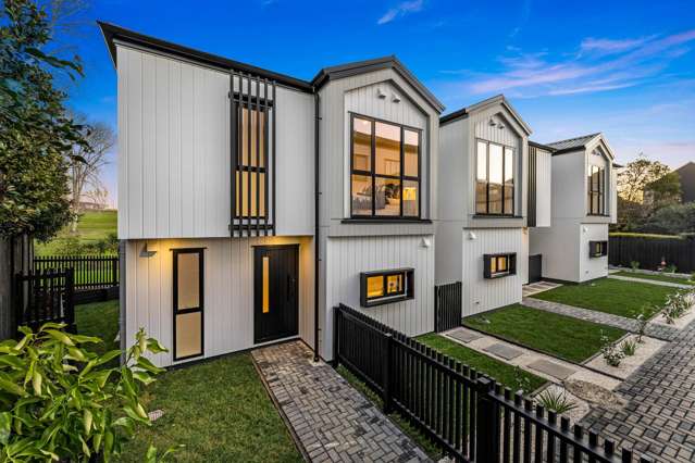 22 Weybridge Crescent Glen Innes_4
