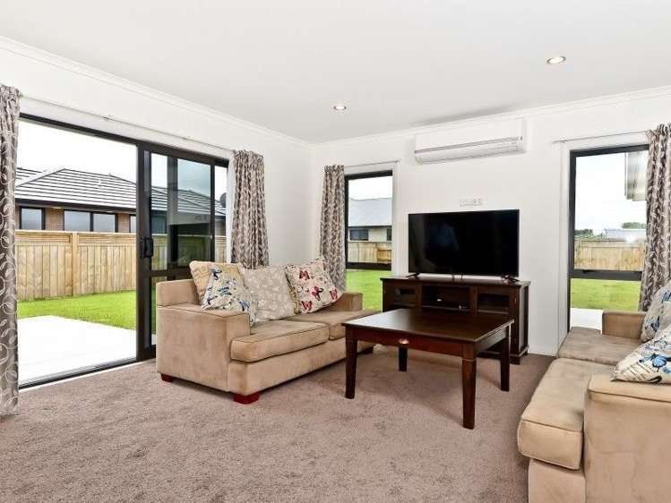 24 West Thompson Street Leamington_20