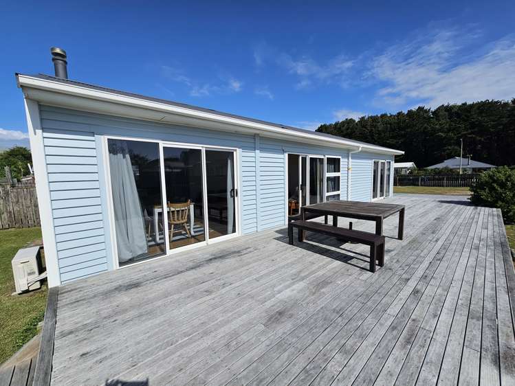 22 Hydrabad Drive Waitarere Beach_12