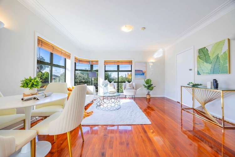 76 Archibald Road Kelston_5