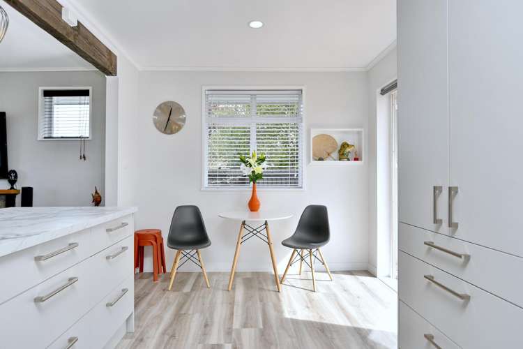 7 Barclay Place Burwood_6