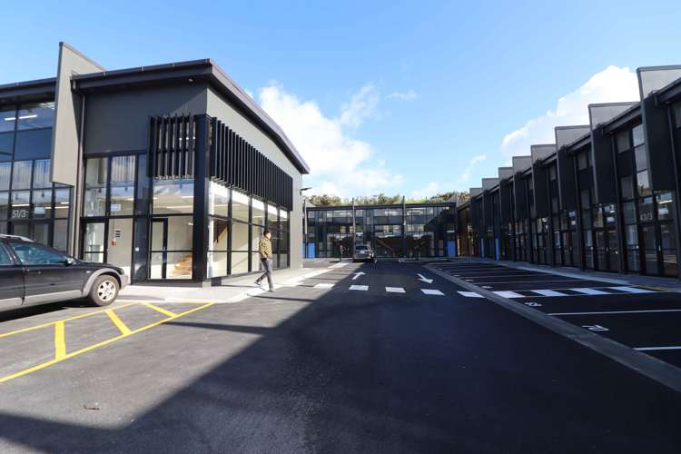 48/3 Pacific Rise Mount Wellington_13