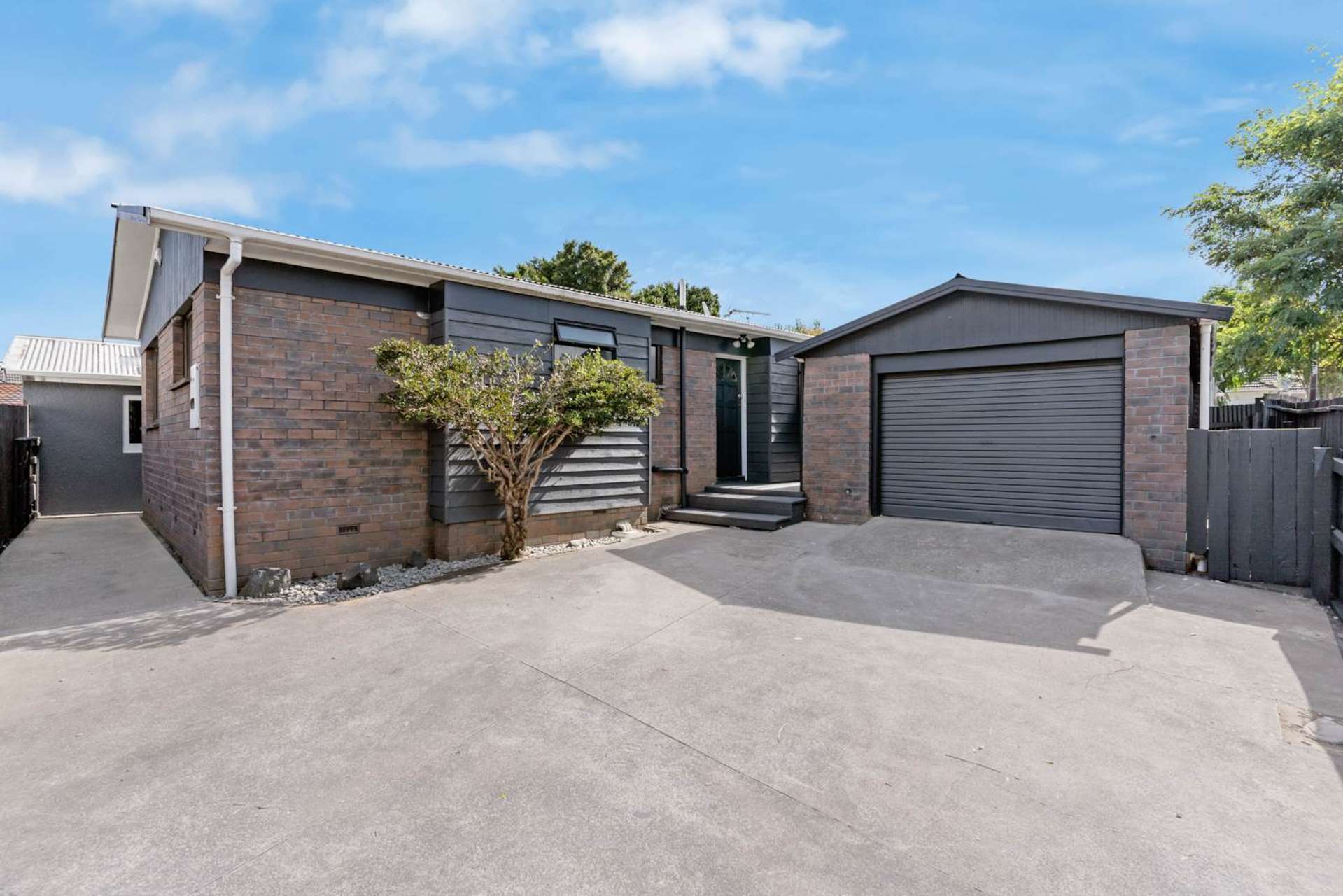 2/20 Frances Street Manurewa_0