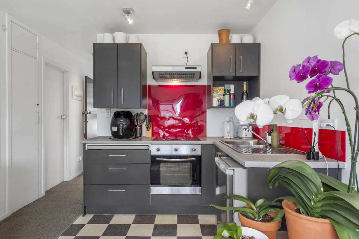 3/27 Hepburn Street_2