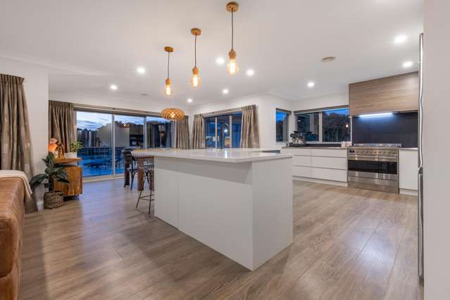 1 Moss Lane Raumati Beach_4