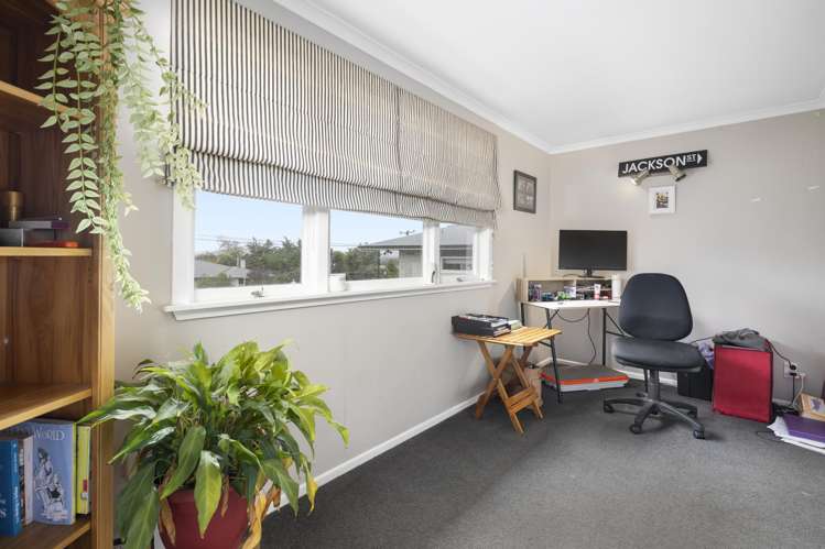 5 Puriri Crescent Masterton_9