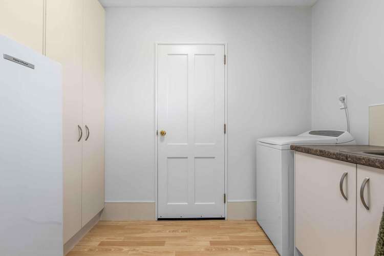 20 Taranaki Drive Woodend_17