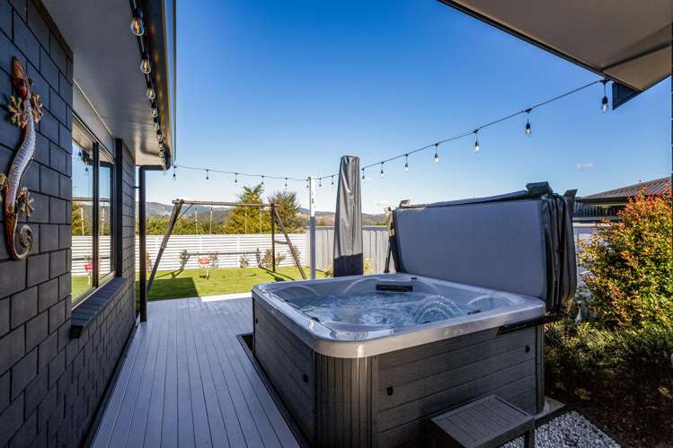 106 Riverstone Drive Riverstone Terraces_25