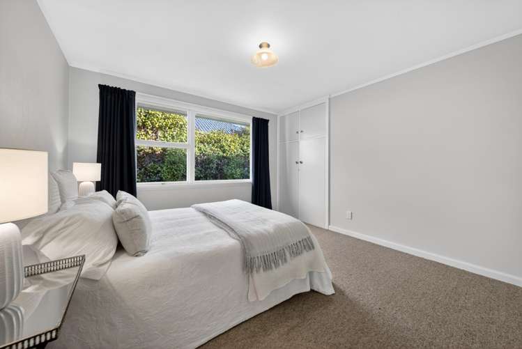 18A Coopers Road Dallington_13