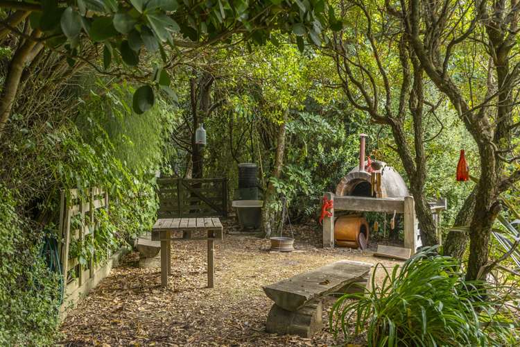 287 West Road Mauriceville_19