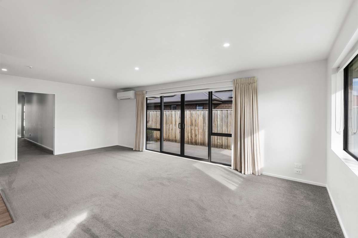 85 Kemble Drive_1