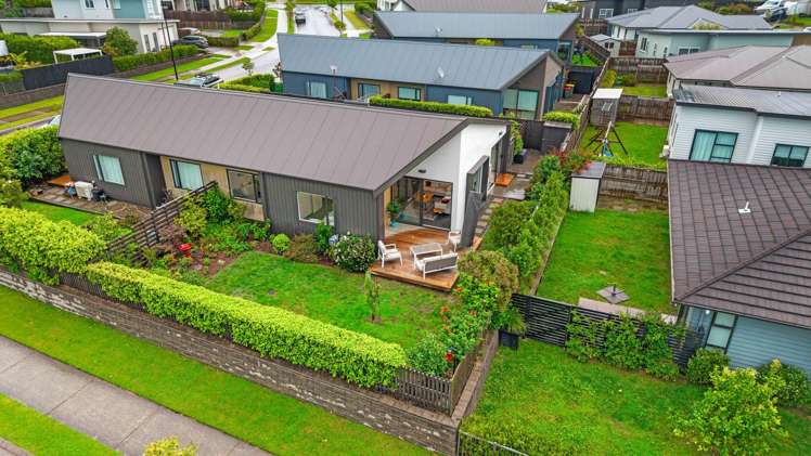 4 Kuparu Lane Red Beach_17