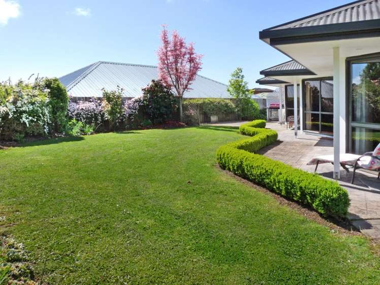 21 Aston Place Richmond_19