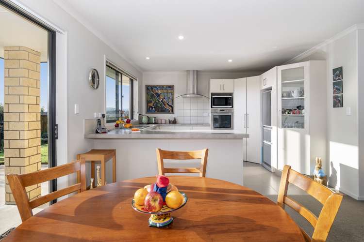 24 Annandale Drive Pyes Pa_7