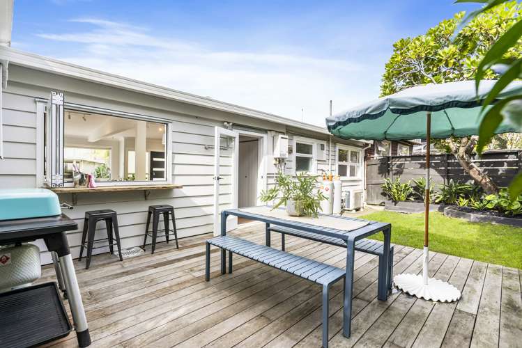 2/17 Seacliffe Avenue Belmont_8