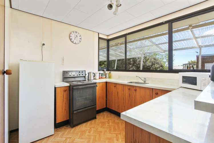 1/3175 Great North Road New Lynn_7