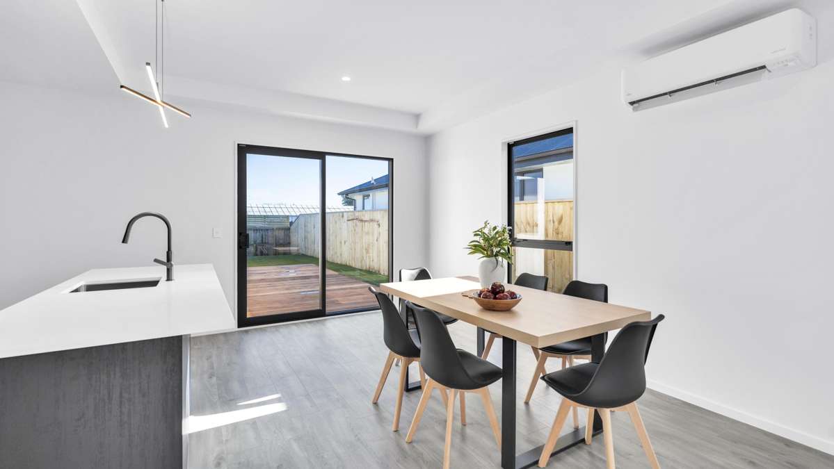 42 River Stone Drive_5