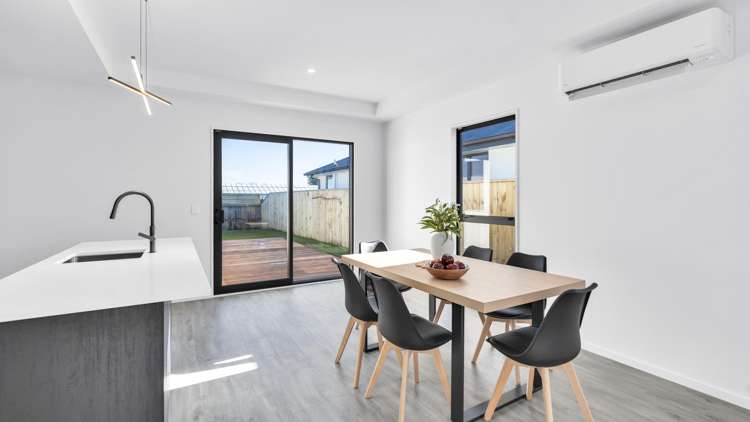 42 River Stone Drive Halswell_9