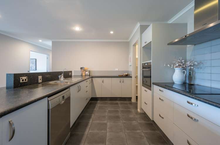 14 Farleigh Street Atawhai_3