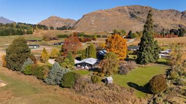 281 Littles Road_4