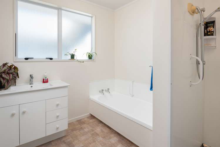 153 High Street Blenheim Central_10