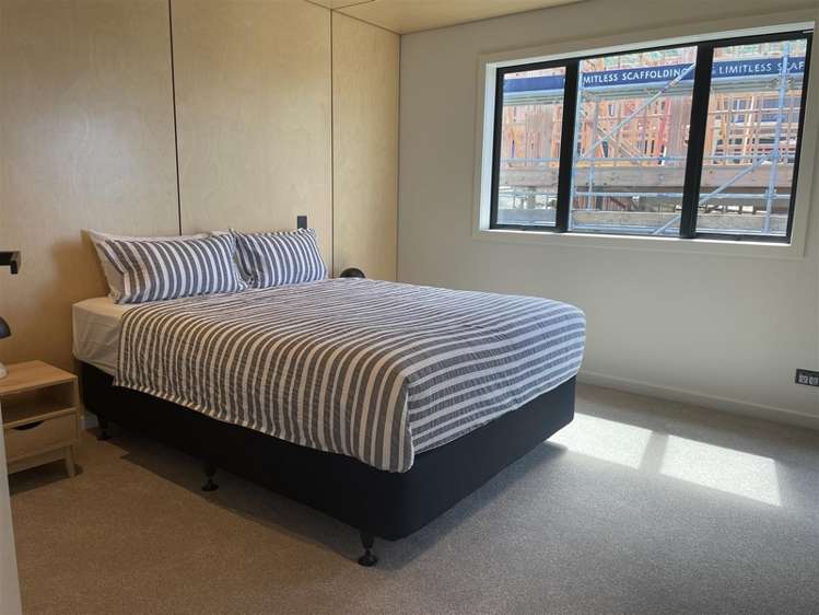 2 Blue Moon Rise Langs Beach_8