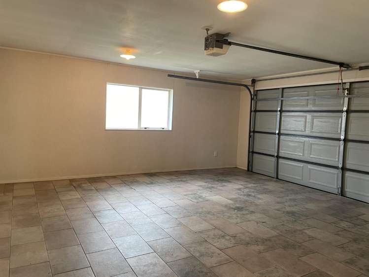 3 Chapletown Drive 10668_17