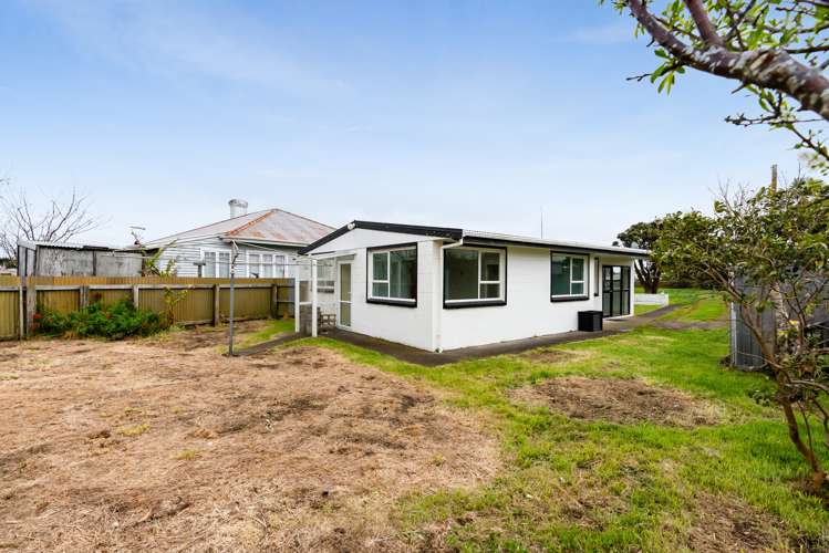 24 Rangauri Street Manaia_19