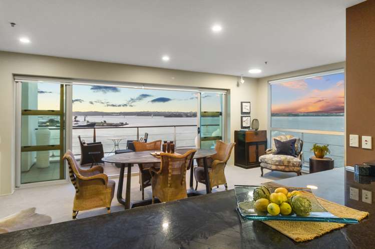 61/143 Quay Street Auckland Central_5