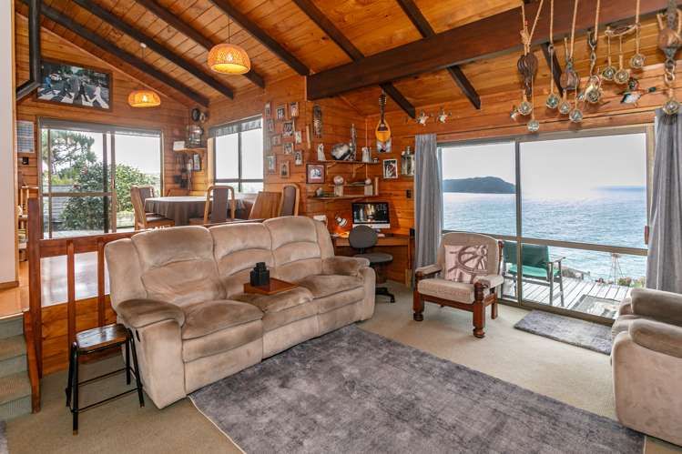 17 Pacific Drive Tairua_10