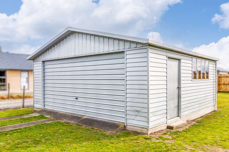 23 River Road Masterton_19