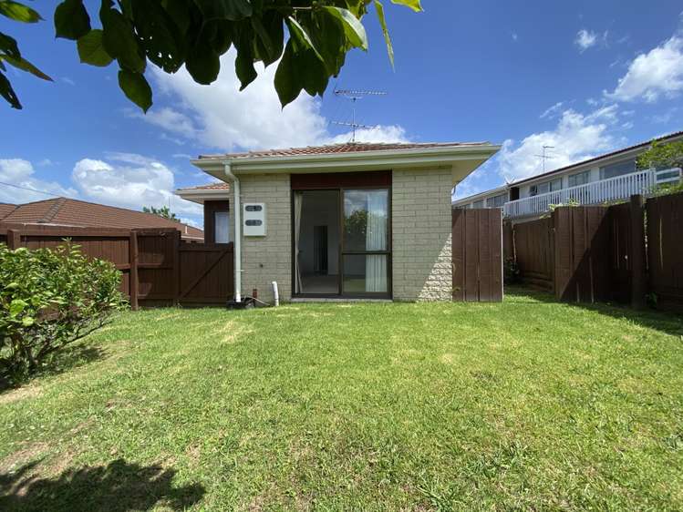 2/5 Allenby Road Panmure_12