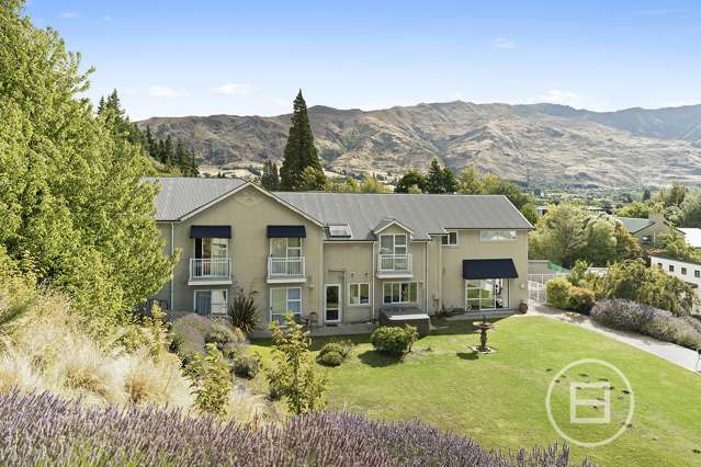 24 Tenby Street Wanaka_1