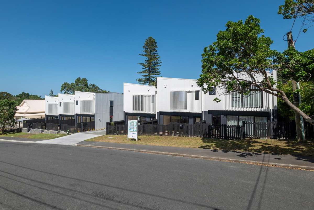 2/18 Handley Avenue_3