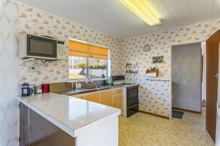 50 Queens Road Waikanae Beach_17