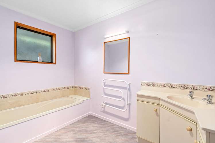 56 Ortive Street Cromwell_12