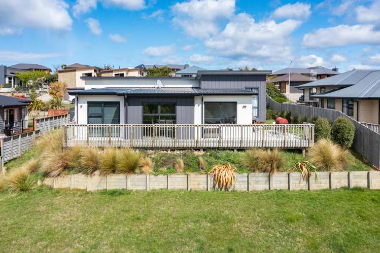 33 Grandvista Drive Green Island_16