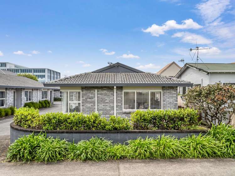 2/37 Fourth Avenue Tauranga Central_19