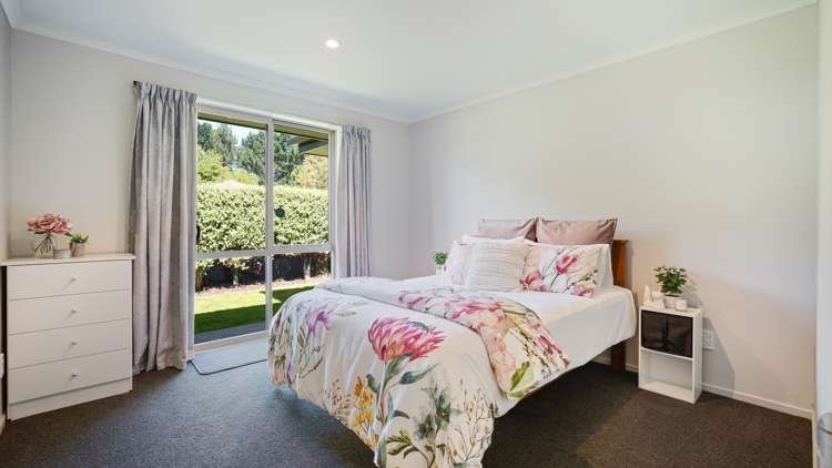 8 Hoihere Place Parklands_16